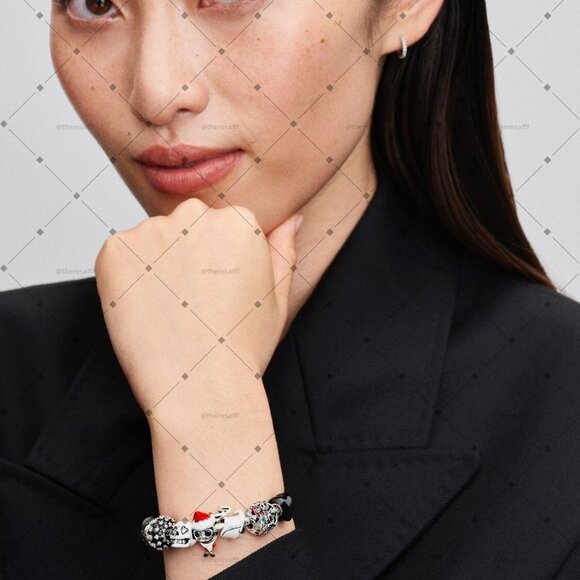 Pandora Disney The Nightmare Before Christmas Zero Charm - Picture 3 of 3